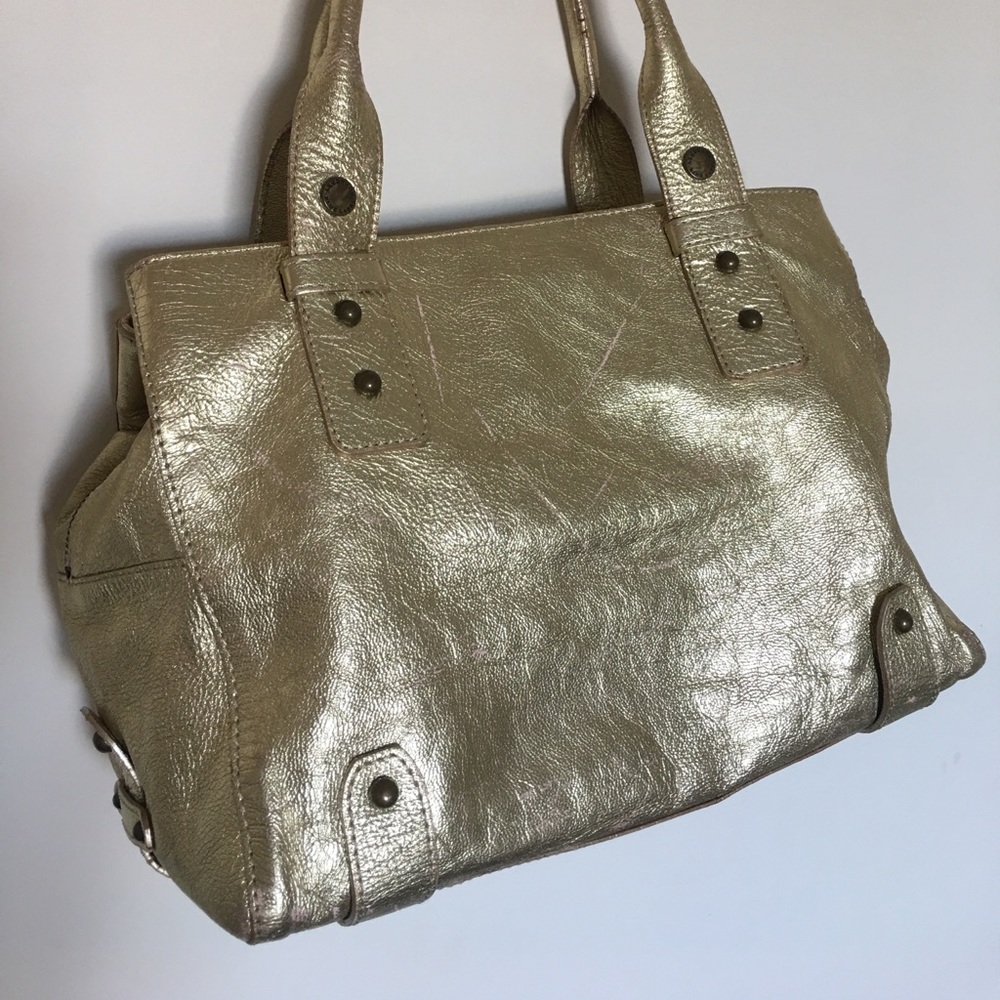 ⭐️ Burberry blue label large gold leather bag ⭐️